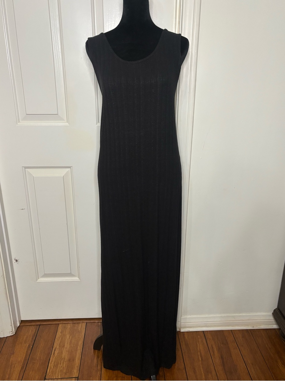 Roxy Sleeveless Black Maxi Dress - Classic Scoop Neck